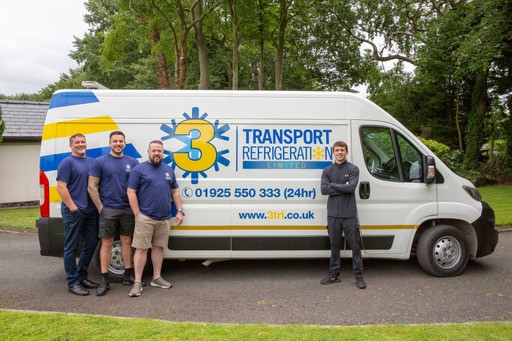 3TRL Team with Peter McGrail in front of 3TRL sponsored van